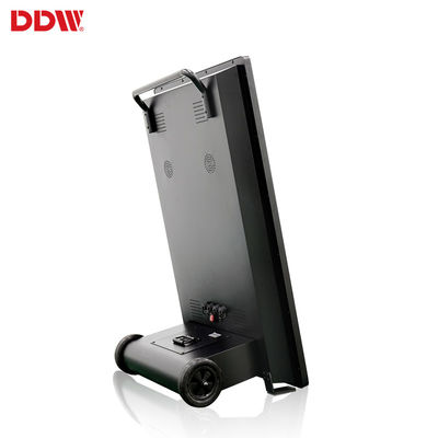 LCD táctil portátil capacitivo exterior con ruedas, con batería de señalización digital