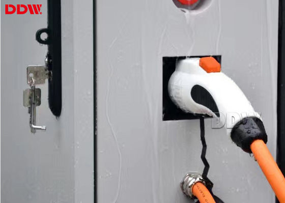 60 Monitor legible a la luz del sol Quiosco de señalización digital al aire libre 3600w Alto brillo