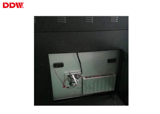 Señalización derecha libre 50/60 HERZIOS, 500cd/señalización comercial DDW-AD6501SN de Digitaces del quiosco del restaurante del m2 Digitaces