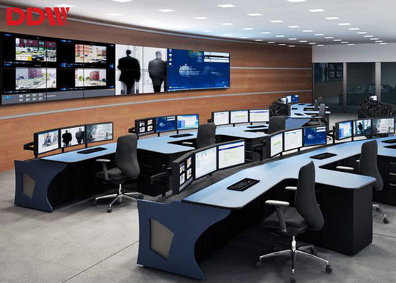 El panel original definición video de la pared del CCTV de la estación de difusión de la alta con el soporte