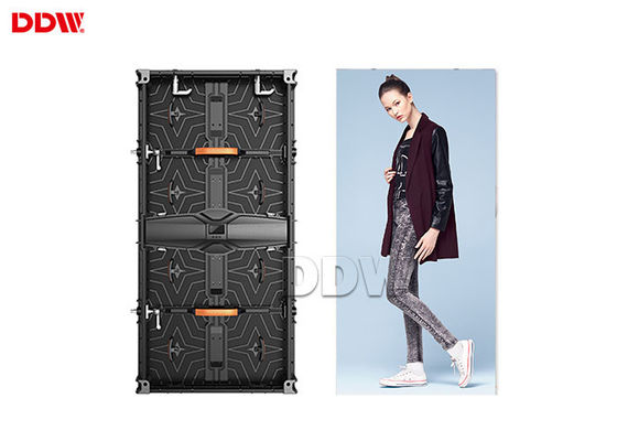 Prenda impermeable ligera video de alquiler silenciosa del coeficiente de contraste de la exhibición de pared del LED alta