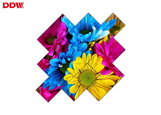 La pared video irregular de la definición ultra alta con la caja de distribución conectó