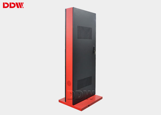 55 pulgadas de la señalización digital al aire libre impermeable 2500 Nits Soporte multilingüe